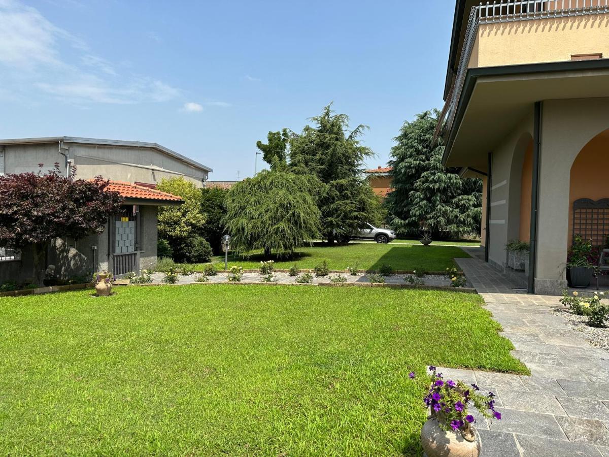 Villa 2 Cassano D'adda Exterior photo