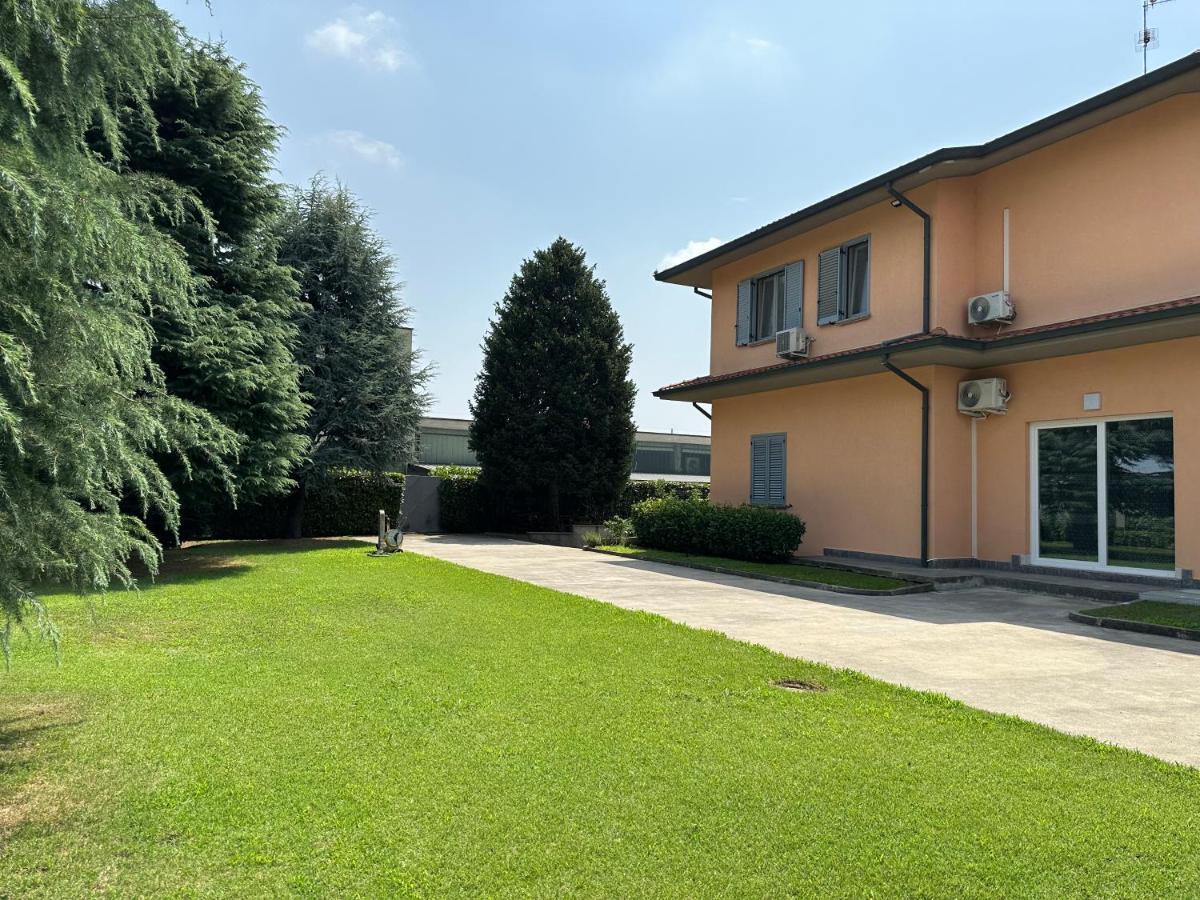 Villa 2 Cassano D'adda Exterior photo